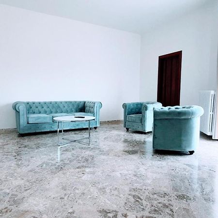 Angela'S Apartment. Elegant Two Bedroom House In Irsina 외부 사진