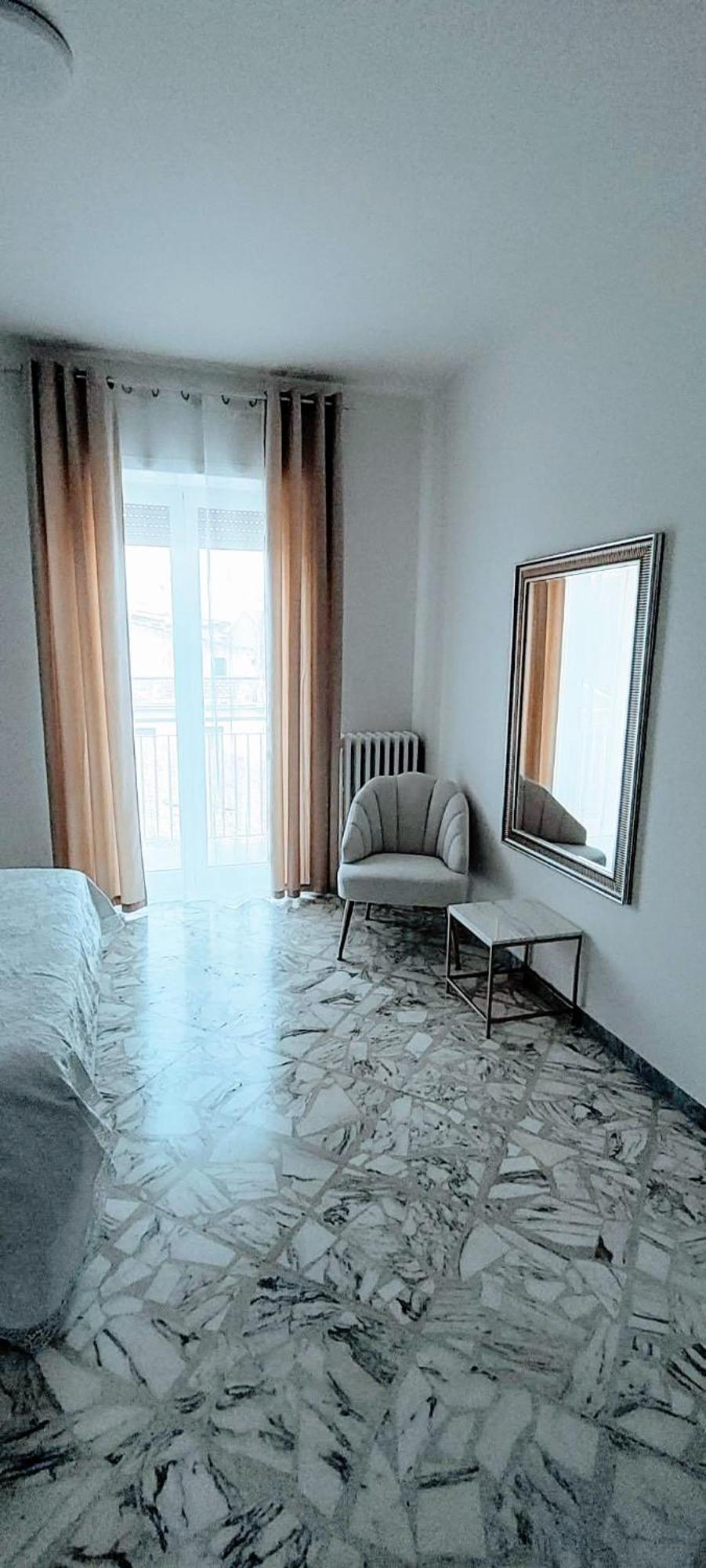 Angela'S Apartment. Elegant Two Bedroom House In Irsina 외부 사진